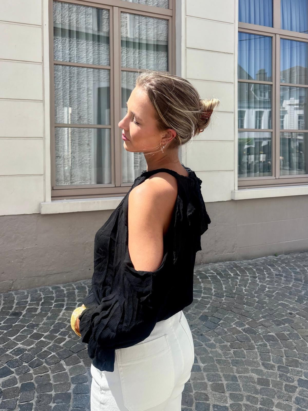 Haut noir - MONA