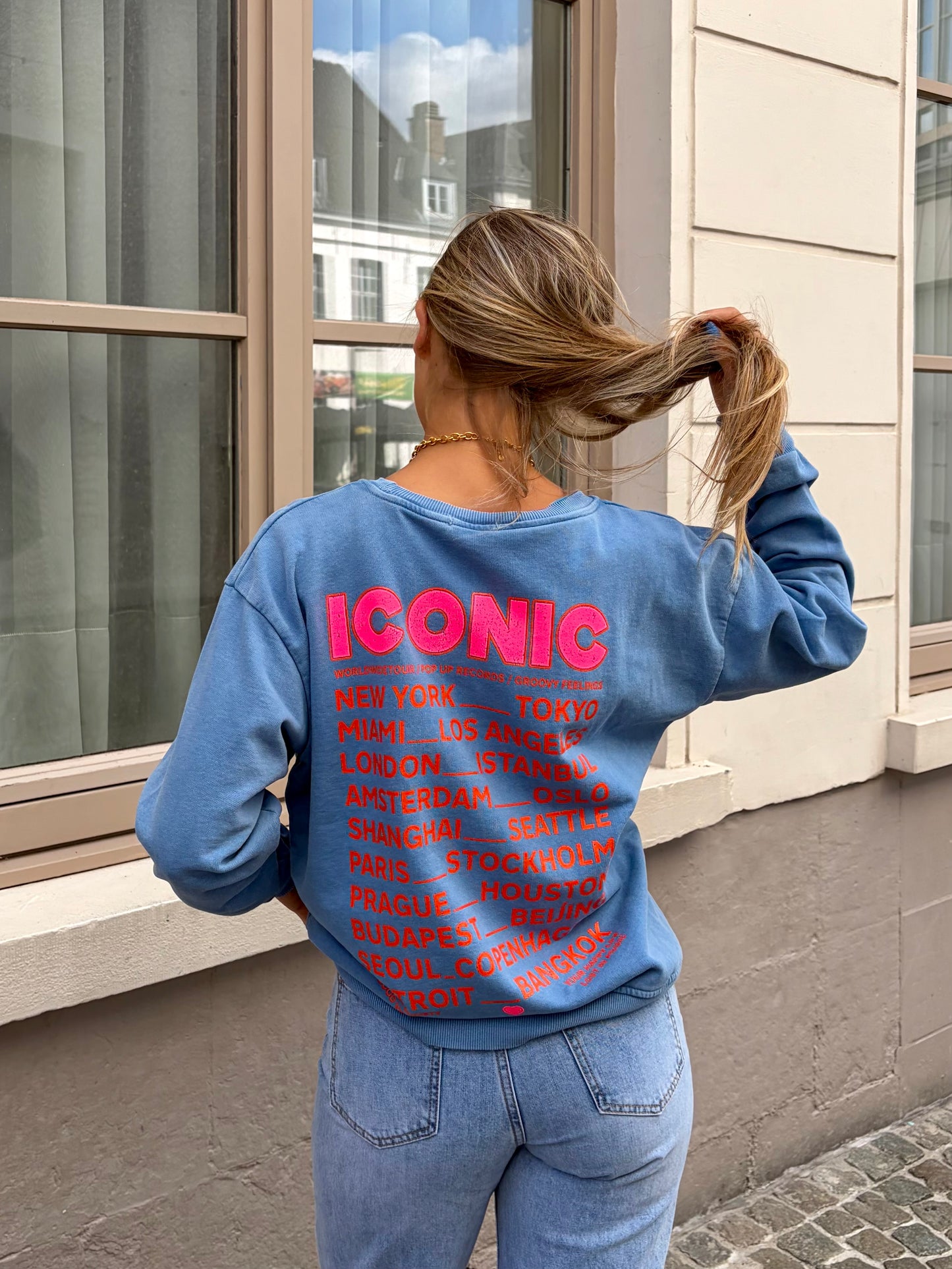 Sweat bleu - ICONIC