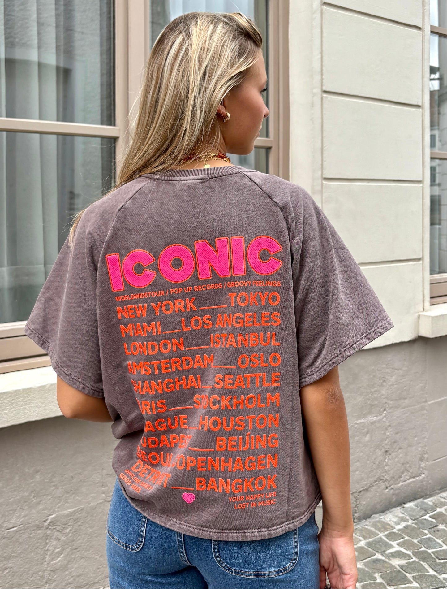 T-shirt - ICONIC