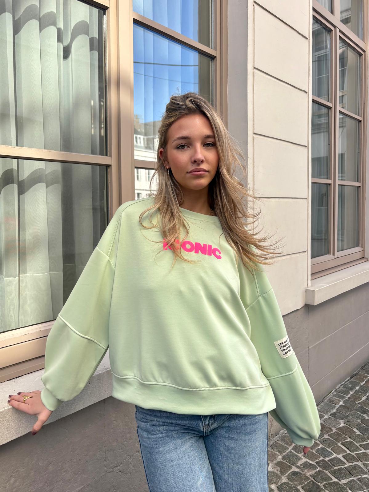 Sweat vert d’eau - ICONIC