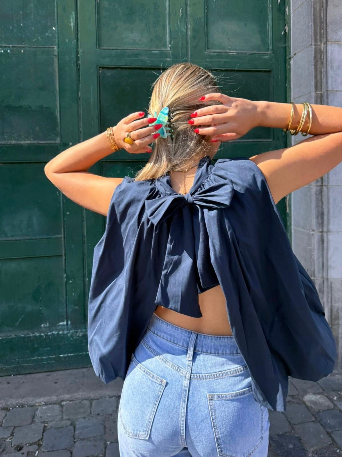 Haut bleu marine