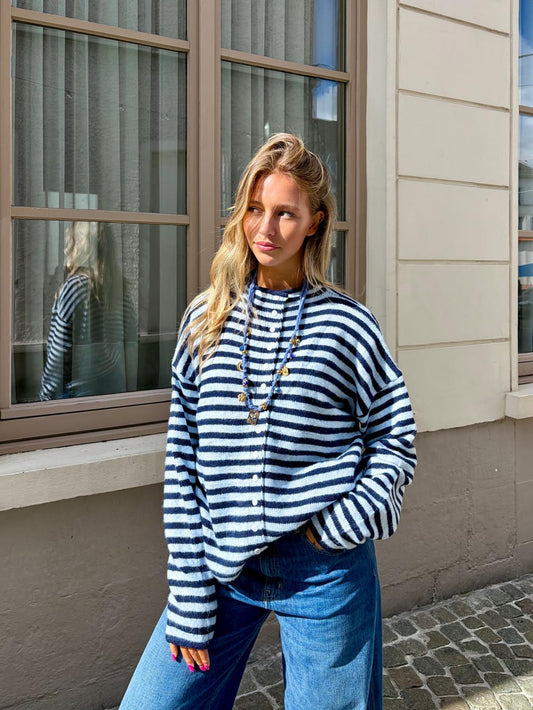 Pull bleu - CHARLIE