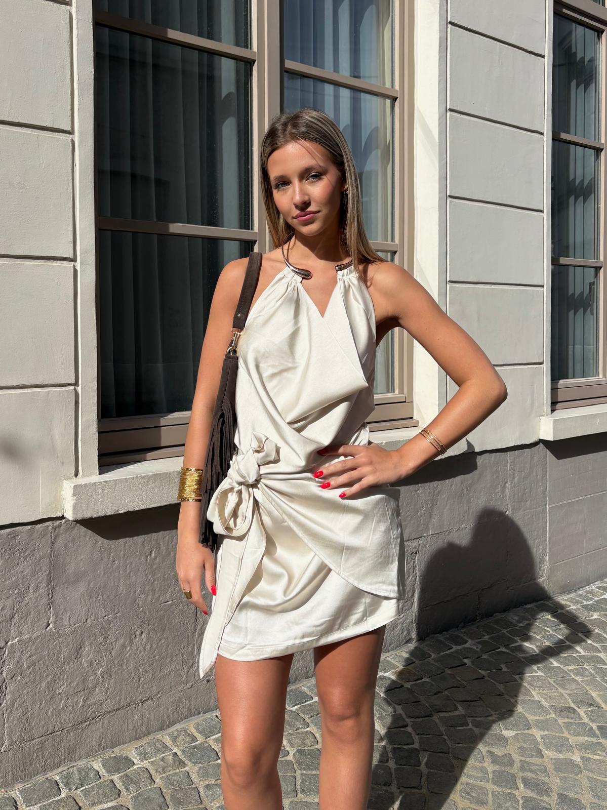 Robe blanche - LOLA
