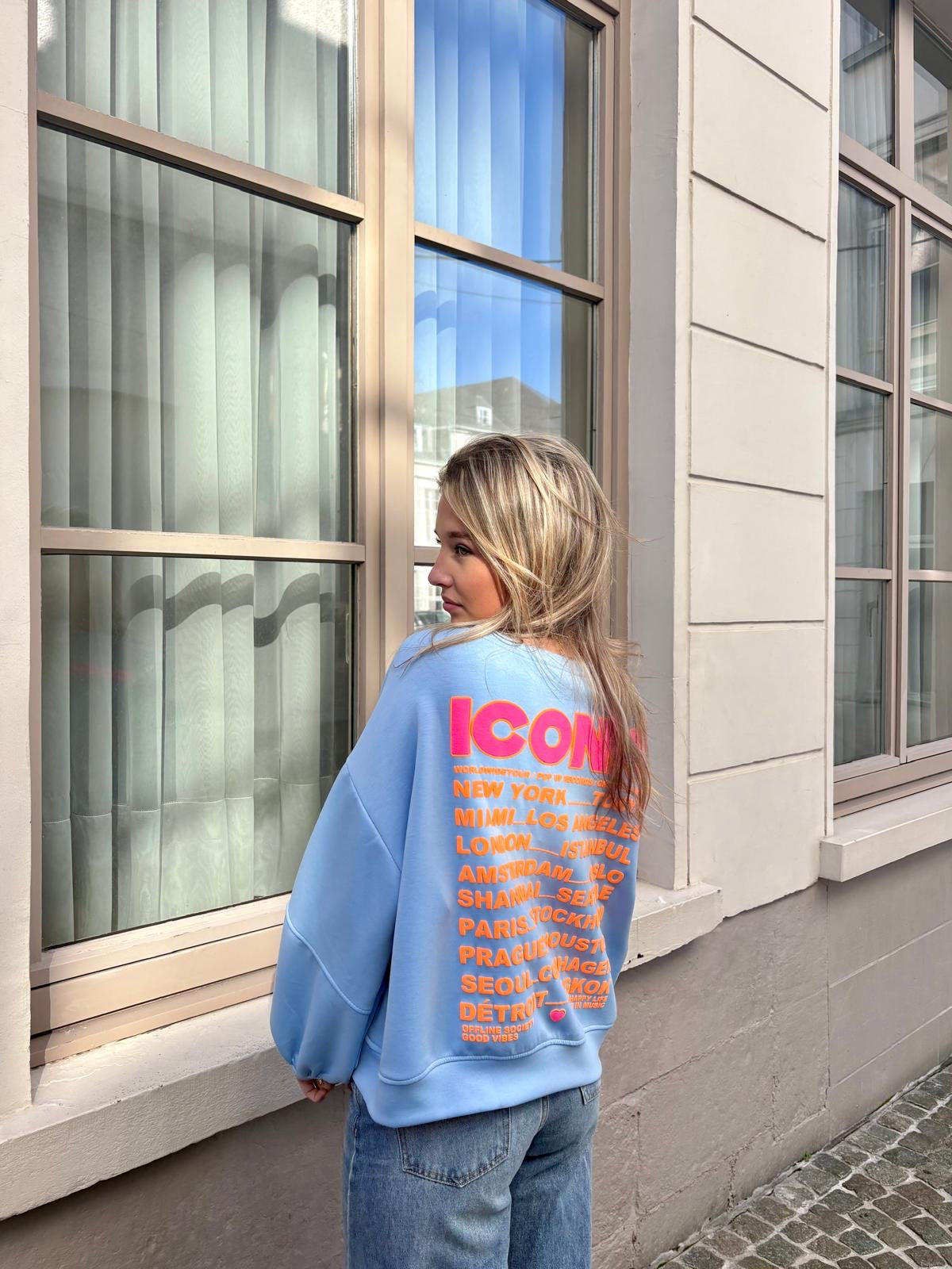 Sweat bleu - ICONIC