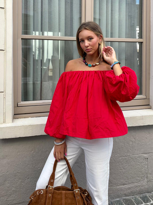 Haut rouge - CLARA