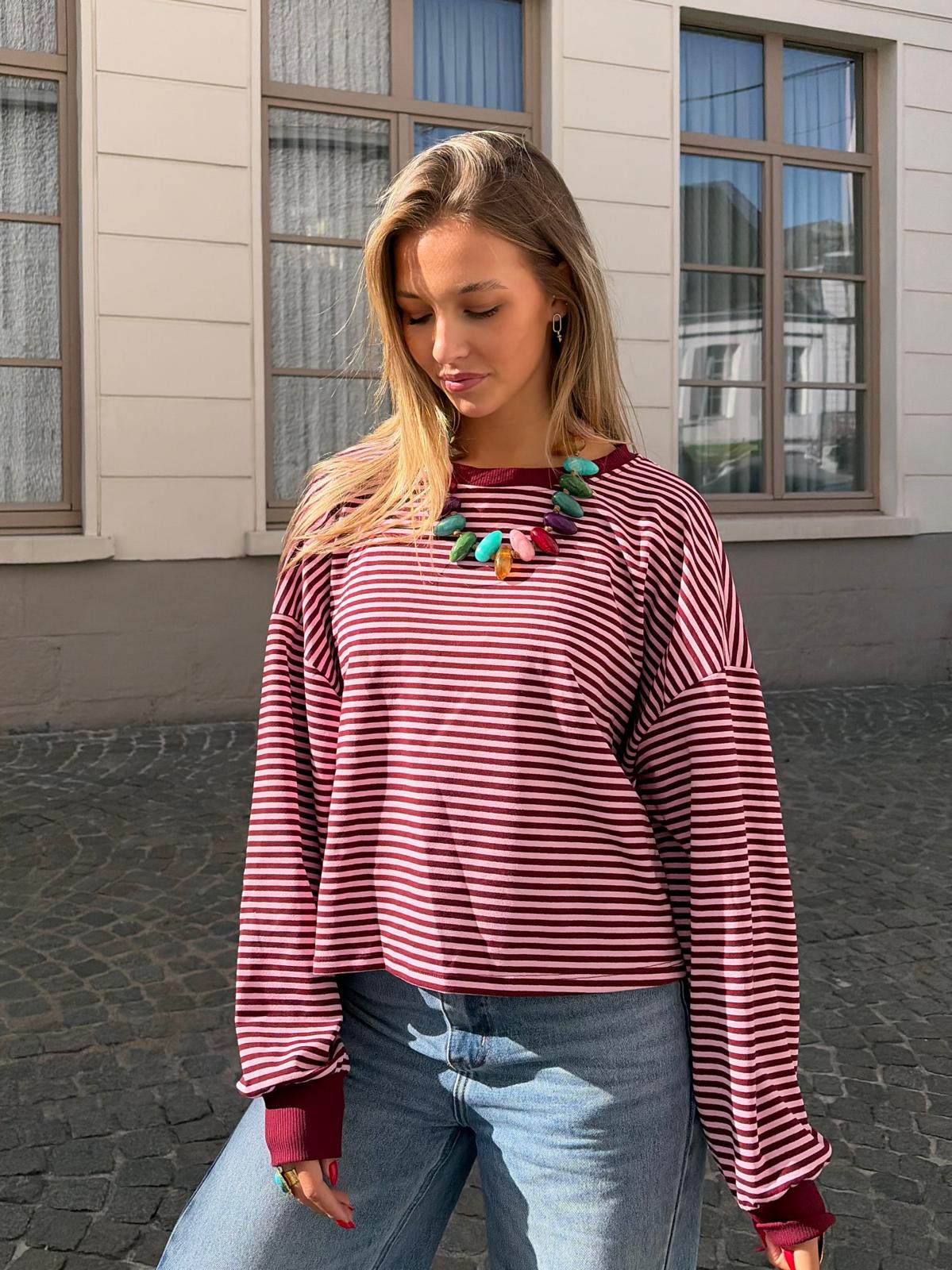 Pull bordeaux - IRIN
