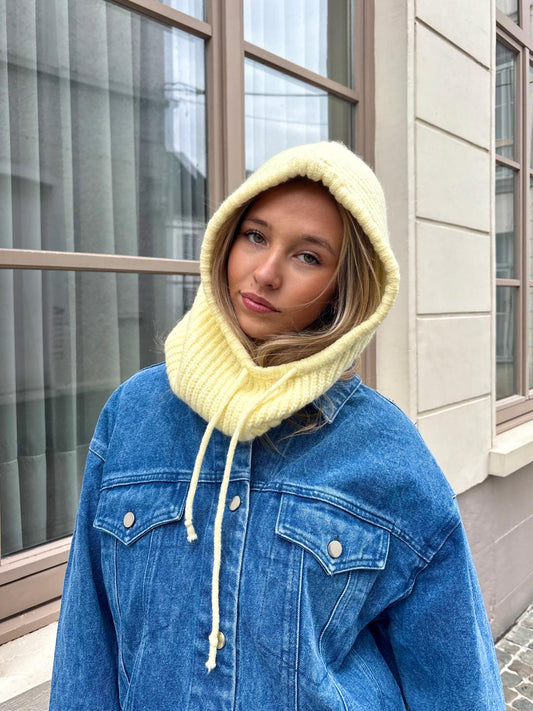 Yellow balaclava - MIA