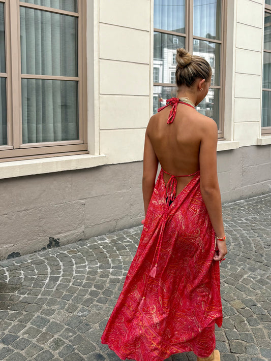 Robe rouge - MONA