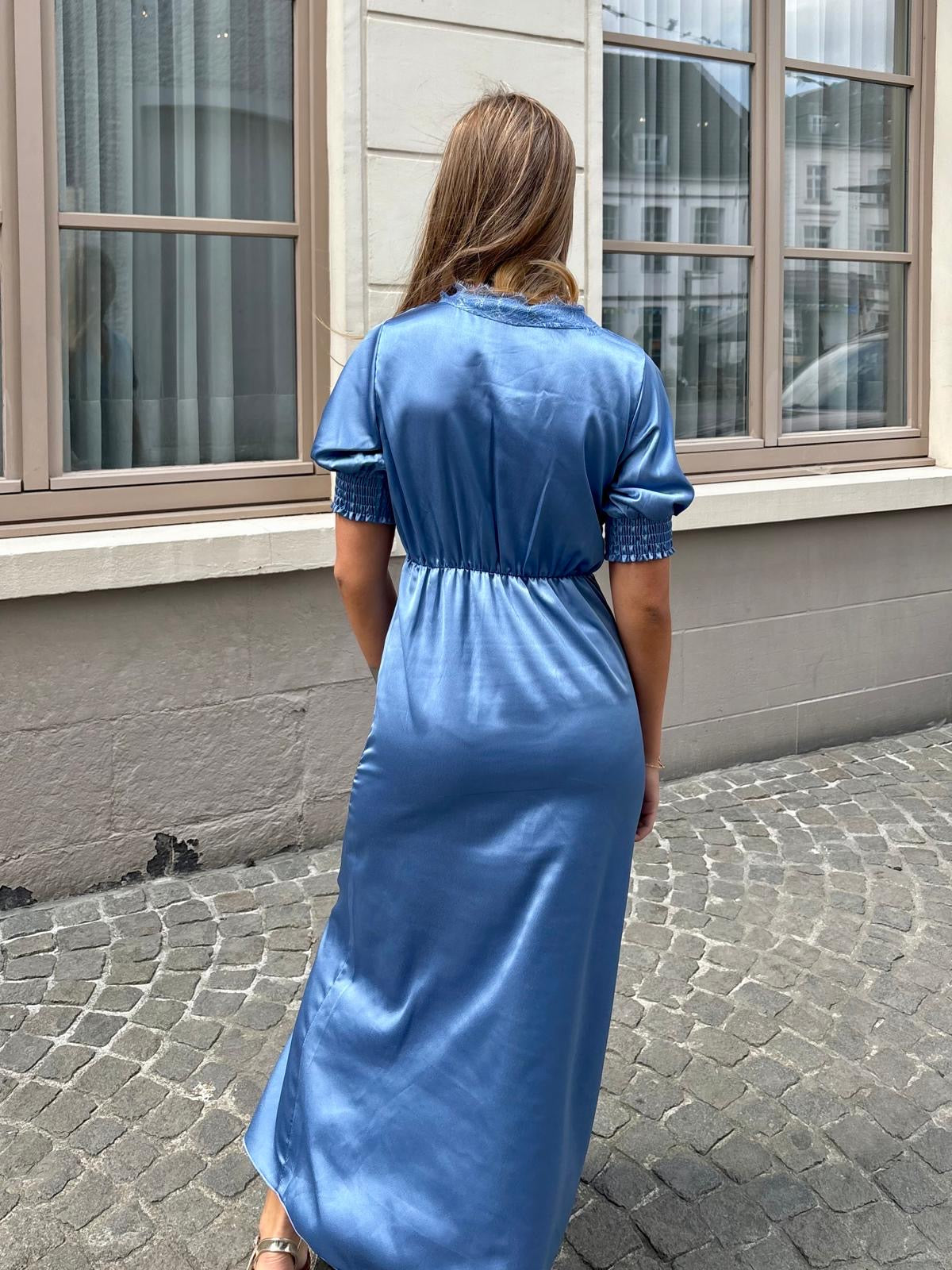 Robe bleue - LANA