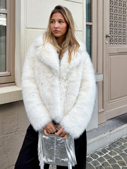 Fourrure blanche - NATHALIE