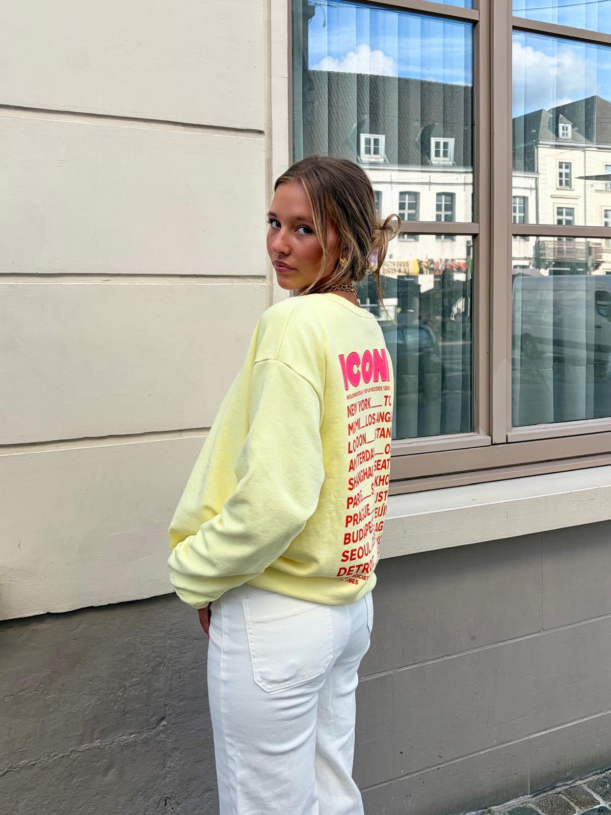 Sweat jaune pâle - ICONIC