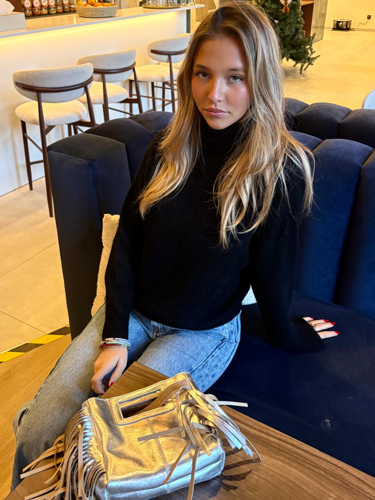 Col roulé noir - DONA